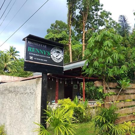 Renny'S Tangkoko Safety Stop Bitung Bagian luar foto
